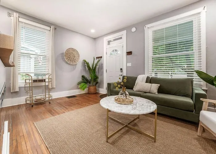 Luxe 3br - Hot Tub And Parking - Near Osu & Downtown Villa