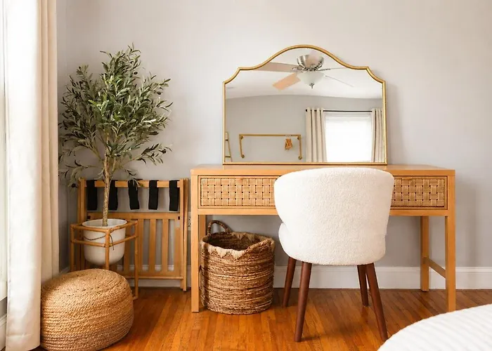 Villa Luxe 3br - Hot Tub And Parking - Near Osu & Downtown Columbus